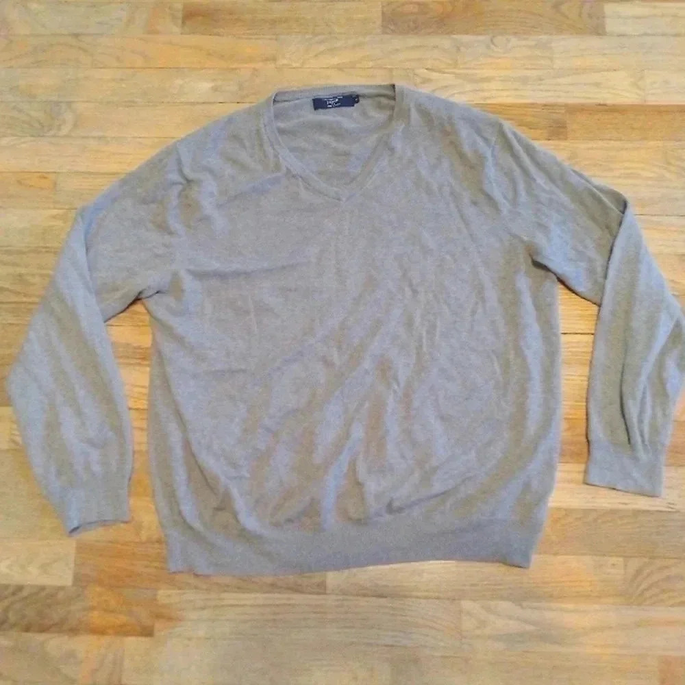 J. Crew Cashmere Cotton Lightweight Tan Light Brown Minimalist V Neck Sweater XL